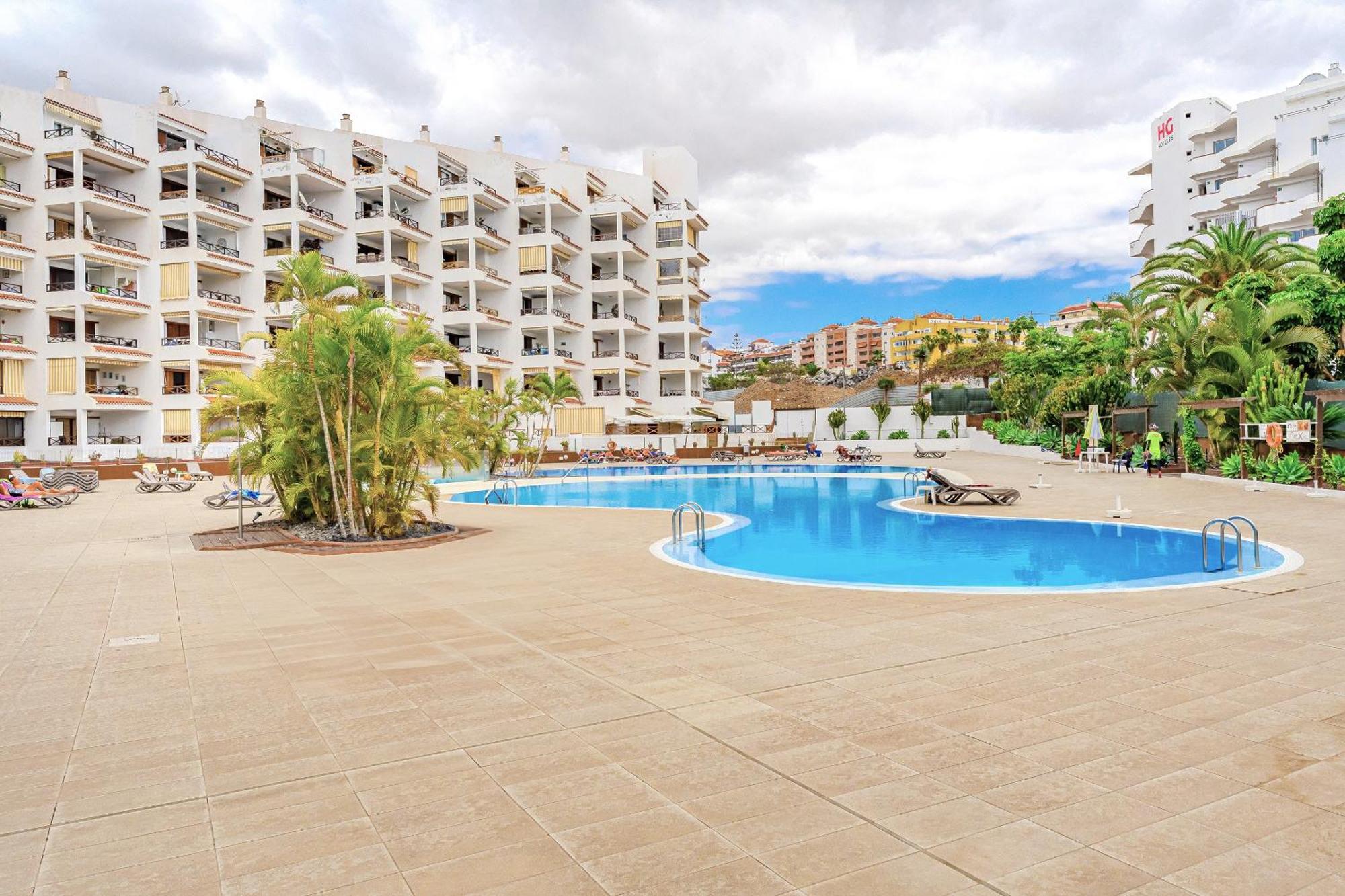 Blue Cristianos By Welcome Tenerife Los Cristianos  Bagian luar foto